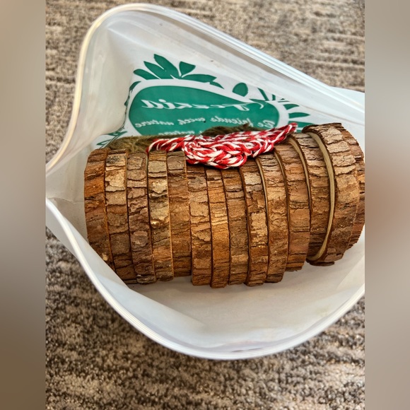 Natural Wood Slices for Crafting - Picture 3 of 6